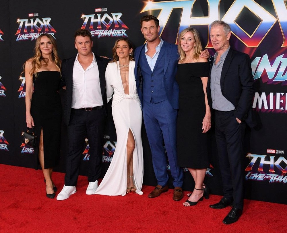 Natalie Portman ve Chris Hemsworhth Thor: Love and Thunder Los Angeles prömiyerine katıldı - 6