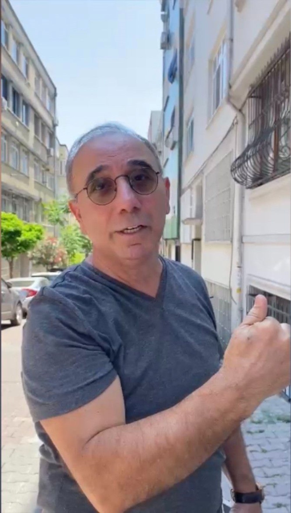 Cihangir’de “örümcek adam” gibi hırsız (Ev sahibiyle karşılaşınca
üçüncü kattan atlayarak kaçtı) - 4