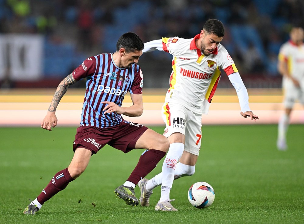 Göztepe'yi yenen Trabzonspor finalde Galatasaray'ın rakibi oldu 73 4jrFO pvBkOVSsN6xTu Rw