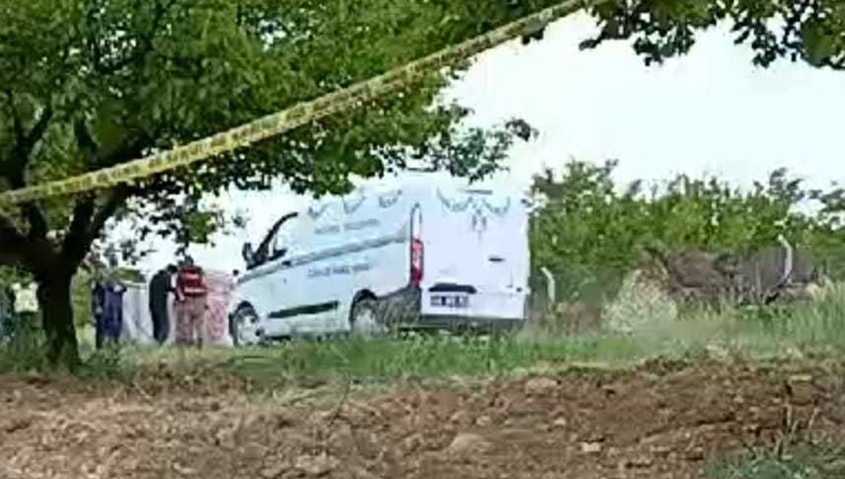 Arazi kavgası kanlı bitti: Polis memuru, ağabeyini öldürdü Arazi kavgası kanlı bitti: Polis memuru, ağabeyini öldürdü