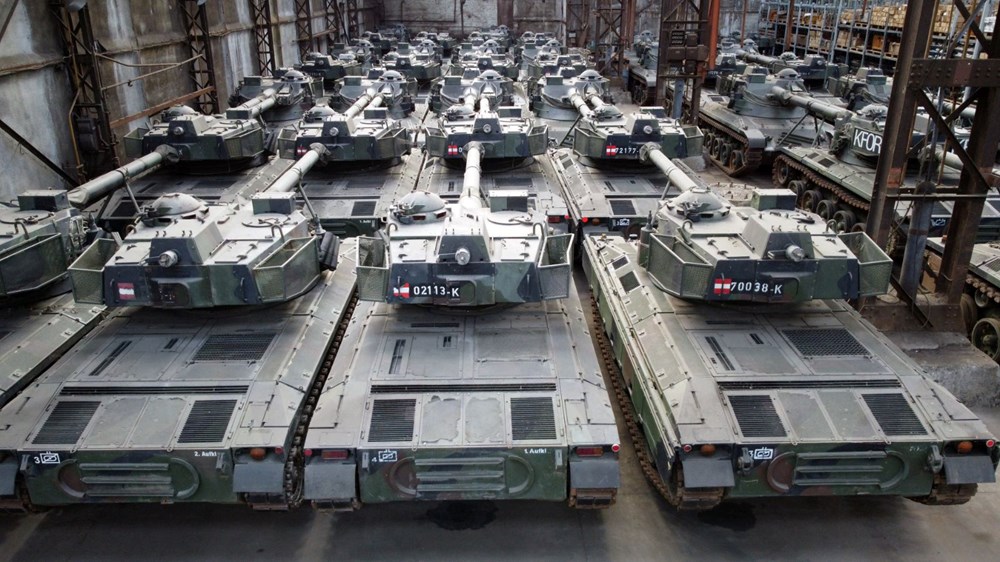Emekli tanklar kıymete bindi - 10 bin euroya aldı 500 bine satacak - 5