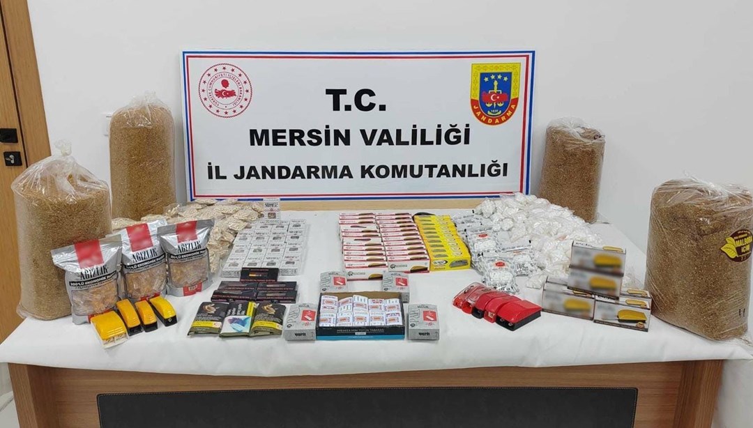 Mersin'de kaçak tütün ve sigara sarma makinesi ele geçirildi