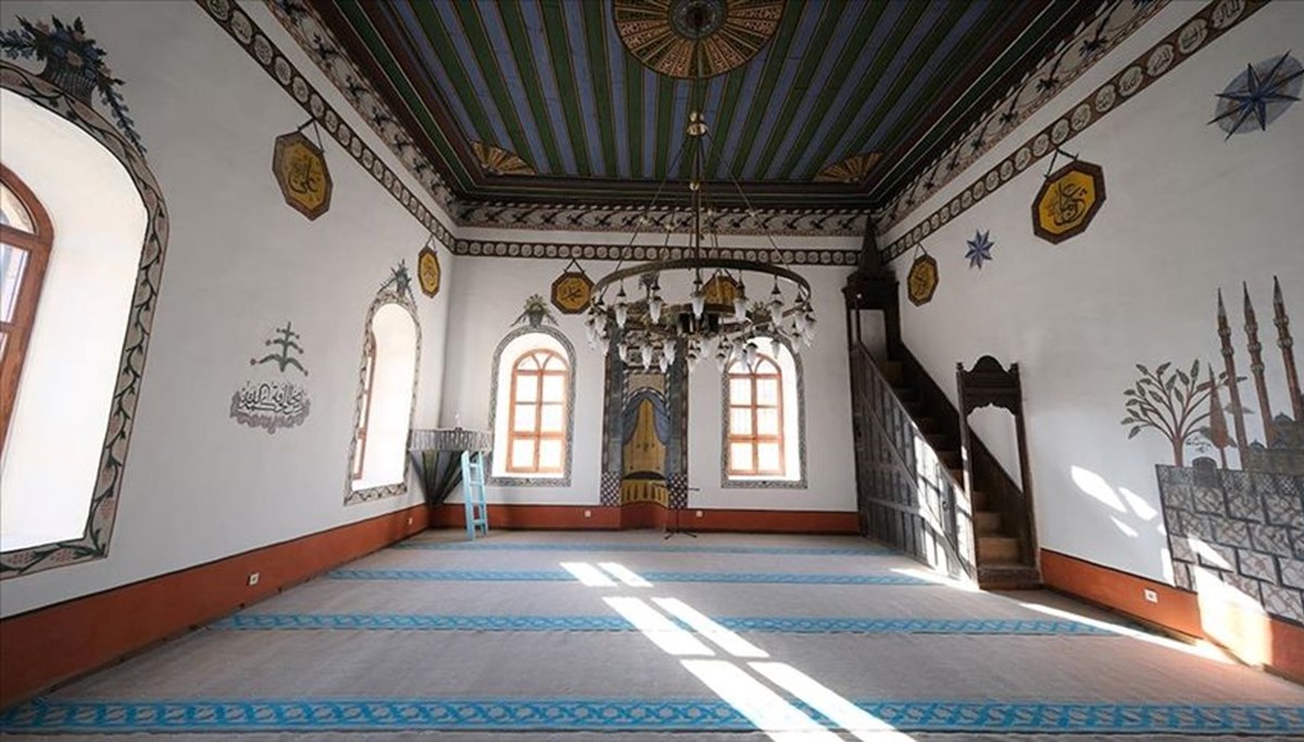 Başkentteki 118 yıllık caminin restorasyonunda sona gelindi Başkentteki 118 yıllık caminin restorasyonunda sona gelindi