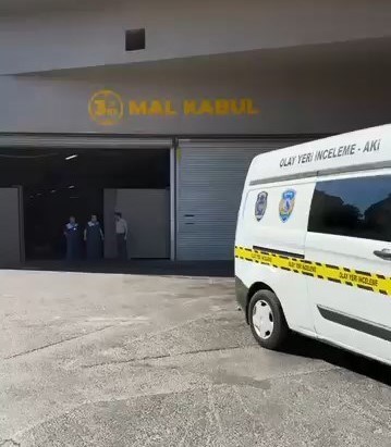 Emniyet güçleri olay yerinde inceleme yaptı