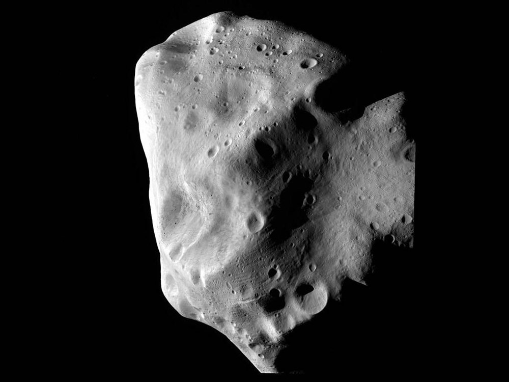 NASA açıkladı: Dev asteroit 21 Mart'ta Dünya'nın yakınından geçecek - 3