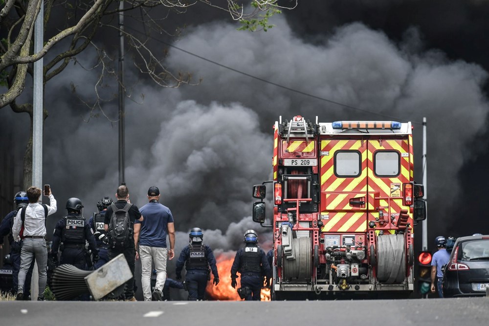 Fransa'da "polis kurşunu ile ölüm" isyanı büyüyor | "Çocuklarınızı evde tutun" - 18