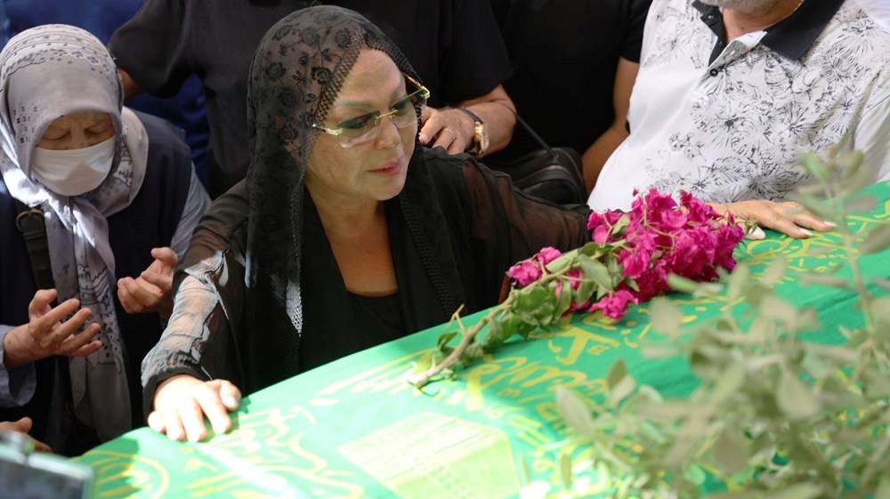 Safiye Soyman oğlu Harun'un vefatı sonrası ilk kez konuştu: İçimde kötü bir his vardı - 3