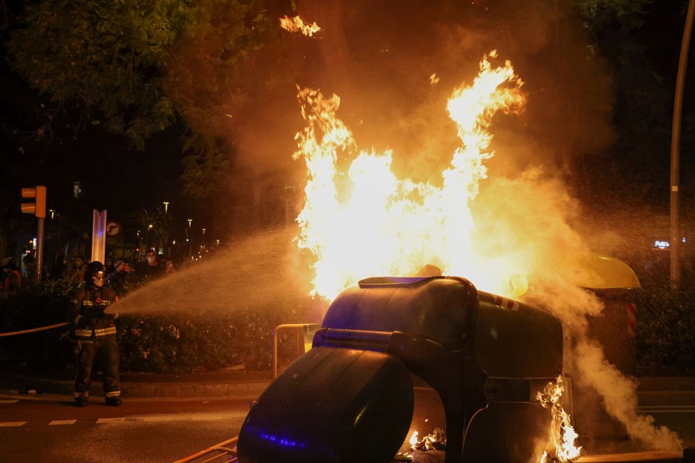 İspanya'da tutuklanan rapçi Hasel'e destek gösterileri üçüncü gününde - 4