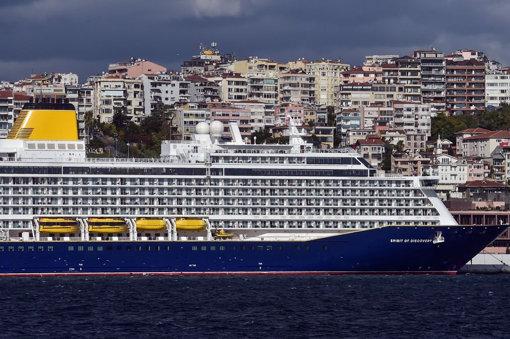 Galataport İstanbul'a dev yolcu gemisi yanaştı - 9