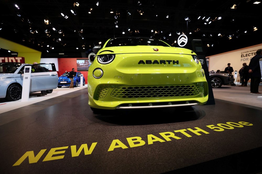 Milyonluk otomobiller görücüye çıktı - 57