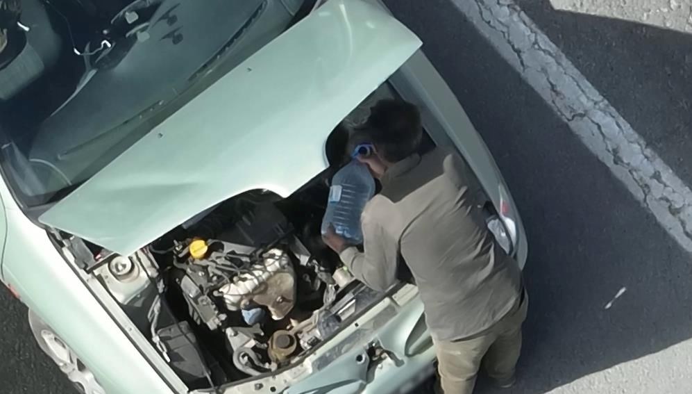 Ehliyetsiz sürücüyü drone yakaldı