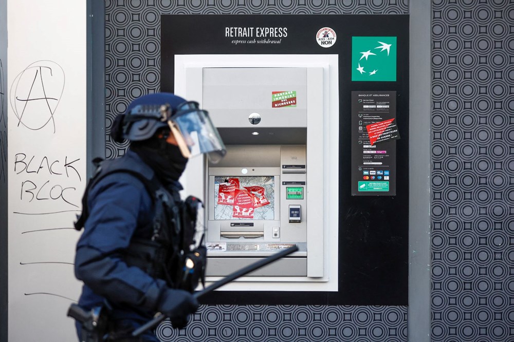 Paris’te emeklilik reformu protestosu 116 4u1E8obdsU6uZHnjS DeMw