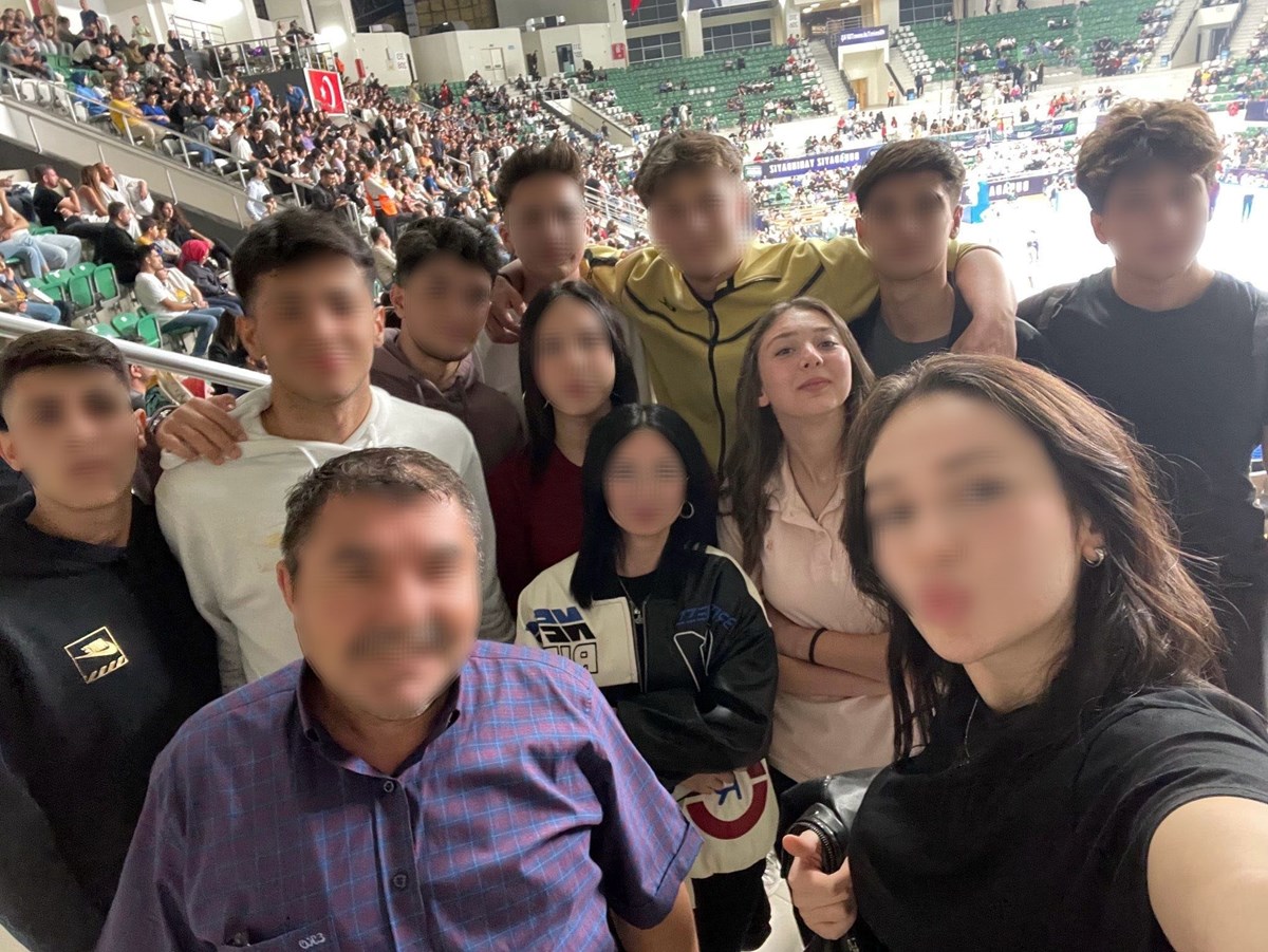 Genç kız, kazanın yaşandığı gece arkadaşlarıyla basketbol maçından dönüyordu Genç kız, kazanın yaşandığı gece arkadaşlarıyla basketbol maçından dönüyordu