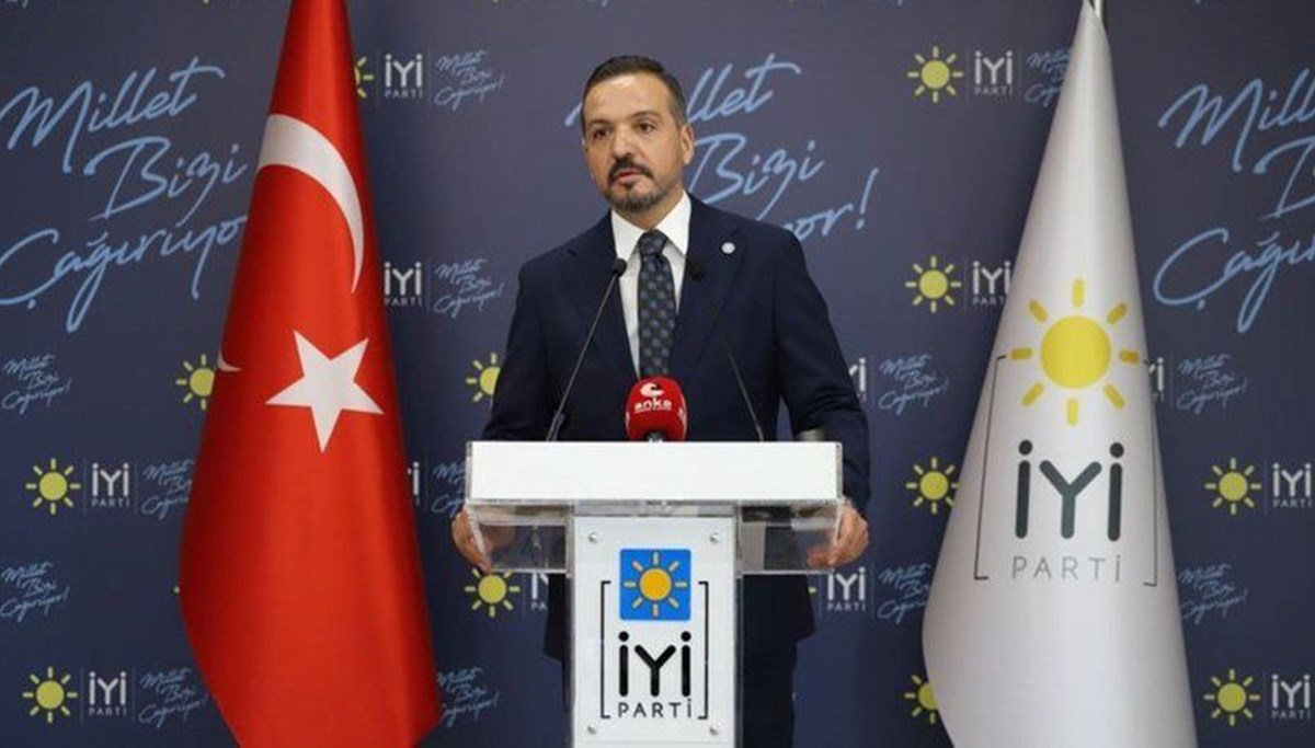 İYİ Parti'den yerel seçim kararı: 81 ilde kendi adaylarıyla girecekler İYİ Parti'den yerel seçim kararı: 81 ilde kendi adaylarıyla girecekler