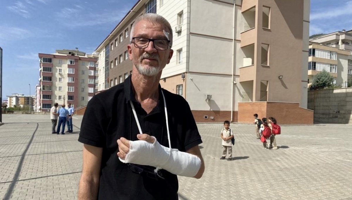 Öğretmene yumruklu saldırı Öğretmene yumruklu saldırı