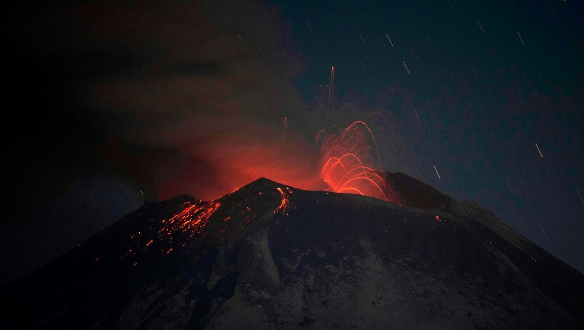 Popocatepetl Yanardağı’nda 3 yeni patlama Popocatepetl Yanardağı’nda 3 yeni patlama
