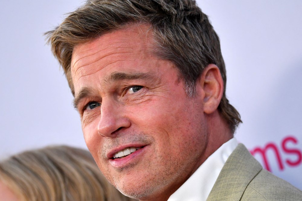 Brad Pitt yeni sevgilisine "çok aşık" - 5