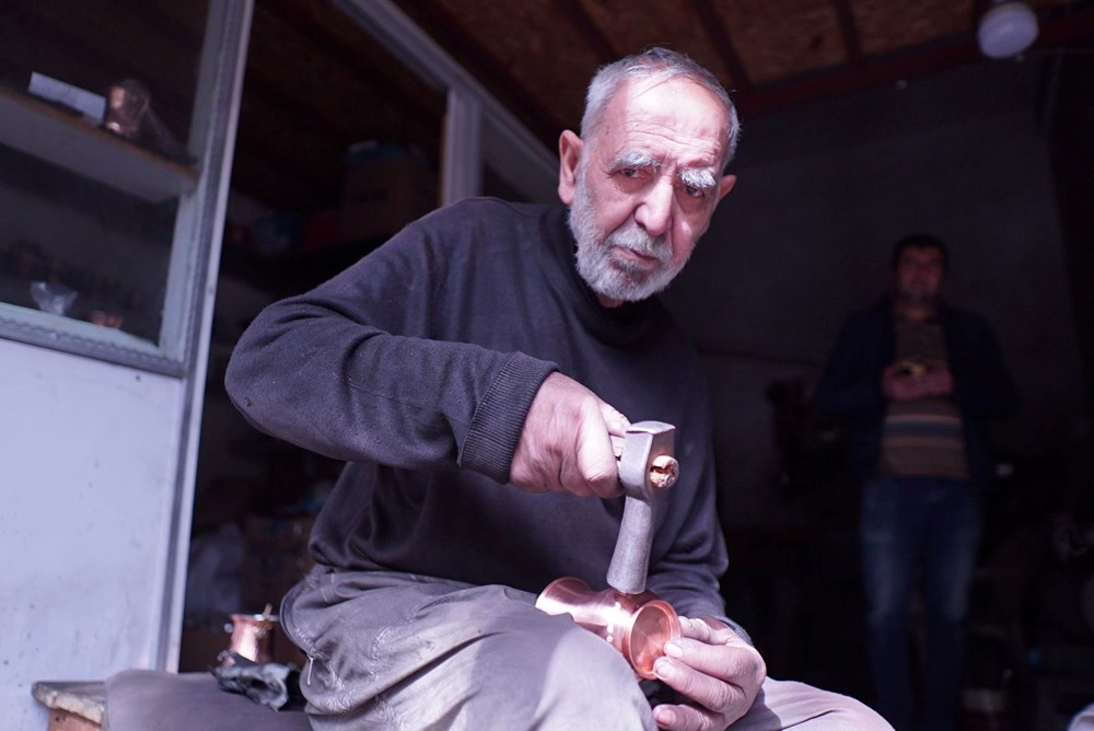 Durmuş Dede'nin Zamanı Durduran Ellerinden: 75 Yıllık Bir Zanaatın Hikayesi 74 5 KWXp6T2EeorILfkiPwYw