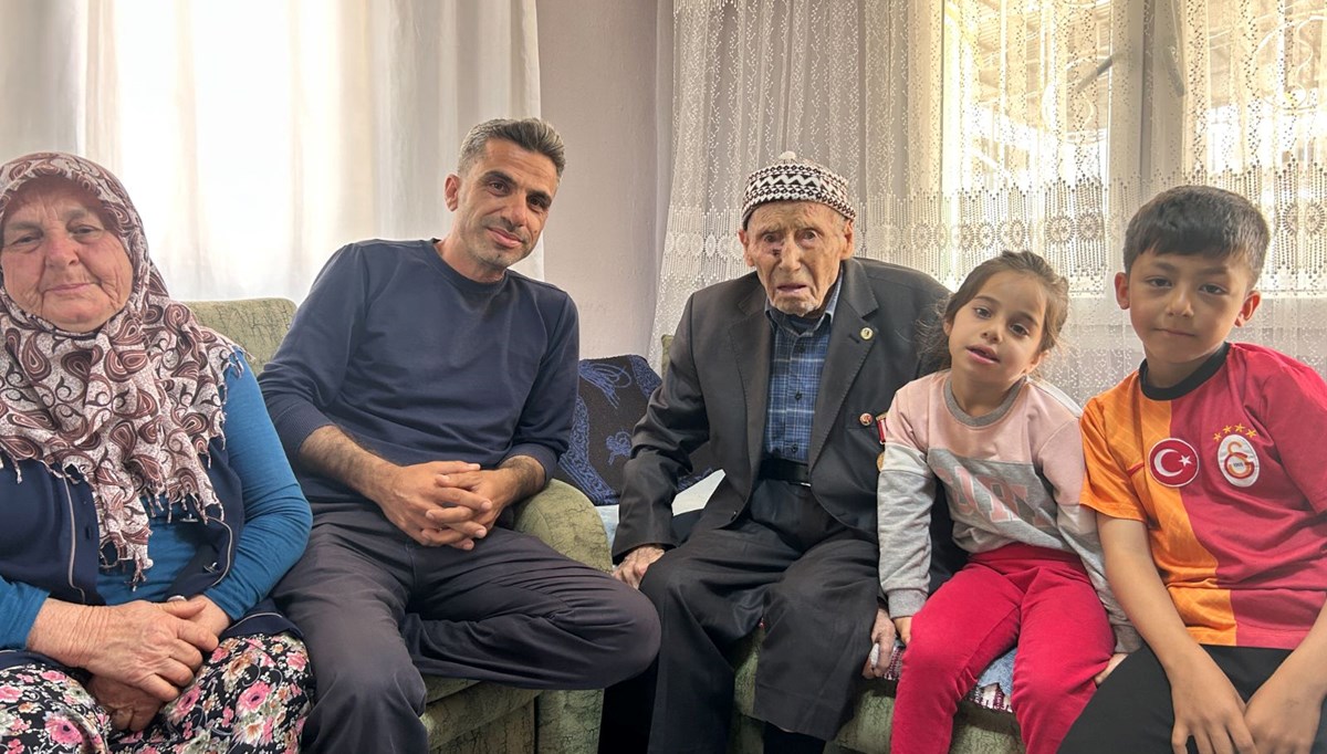 Torununun torununu gördü: 103 yaşındaki Kore gazisinin uzun yaşam sırrı