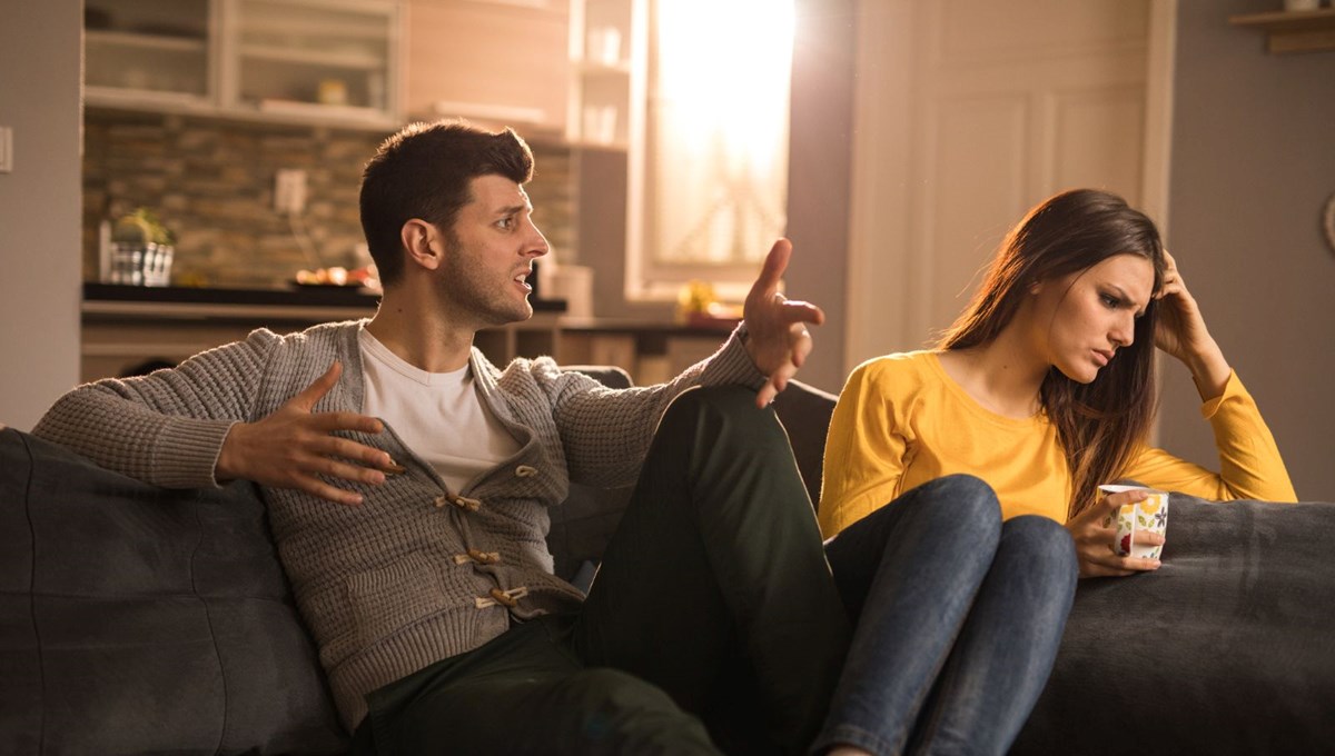 Bir narsistle birlikte olduğunuzu nasıl anlarsınız?