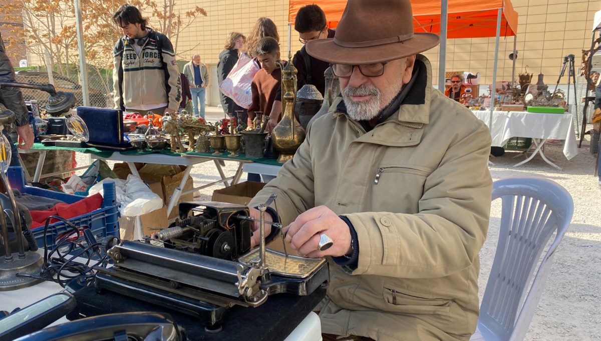 1850 yapımı Alman daktilosu, antika pazarında yoğun ilgi gördü: Elimdeki en değerli ürün