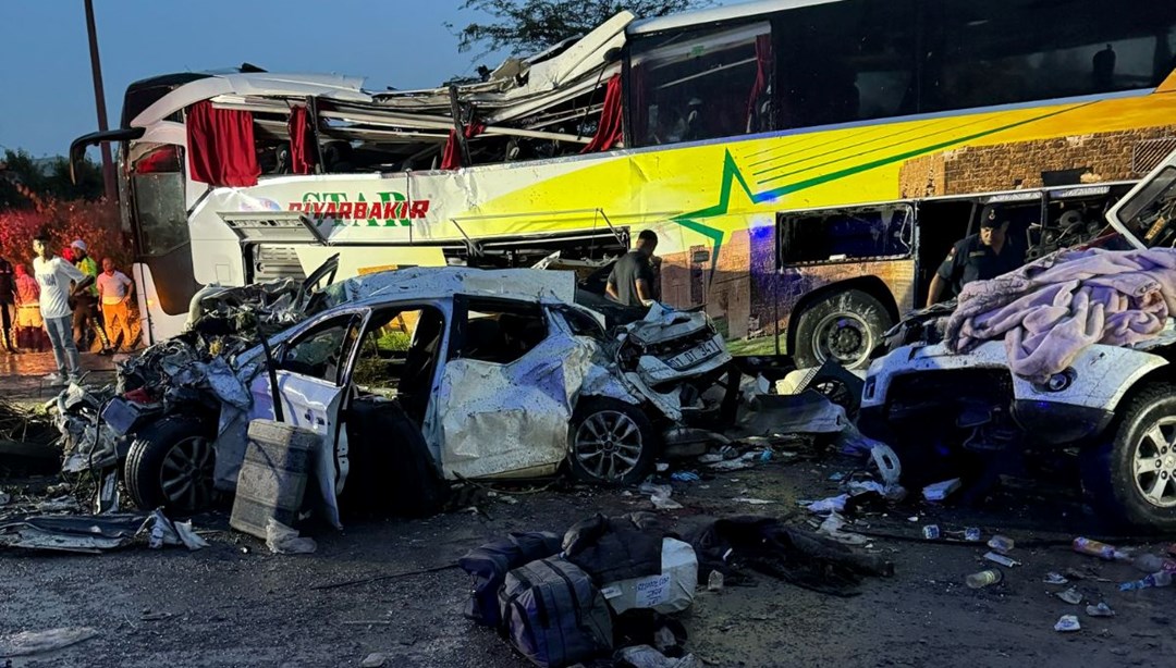 Mersin'de zincirleme trafik kazası 10 ölü 39 yaralı