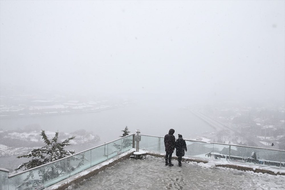 İstanbul'da kar yağışı devam ediyor - 26