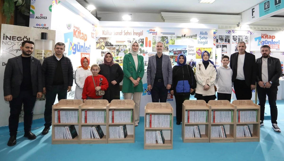 İnegöl’de Kitap Kuleleri sahiplerini buldu İnegöl’de Kitap Kuleleri sahiplerini buldu