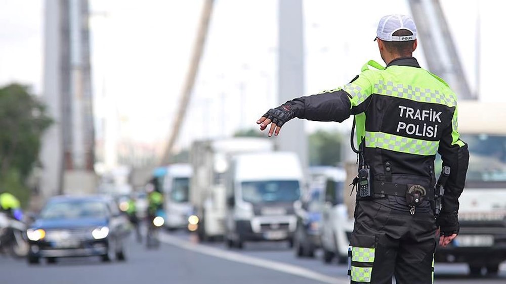Karayolları Trafik Kanunu sil baştan: İşte madde madde yeni trafik cezaları - 2