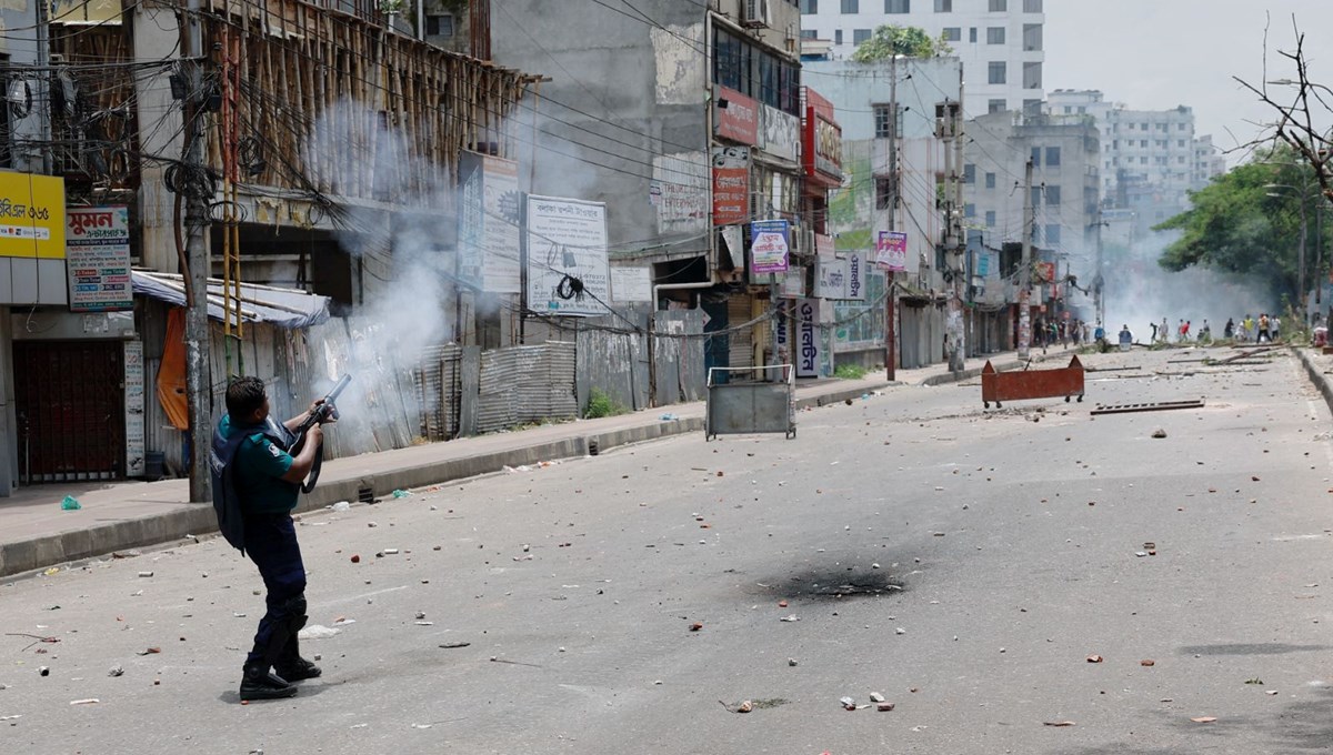 Bangladeş'te ölümcül öğrenci protestoları | Hükümet eylem planına karar verecek Bangladeş'te ölümcül öğrenci protestoları | Hükümet eylem planına karar verecek