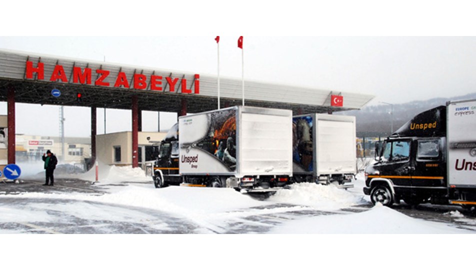 İki kişi donarak öldü