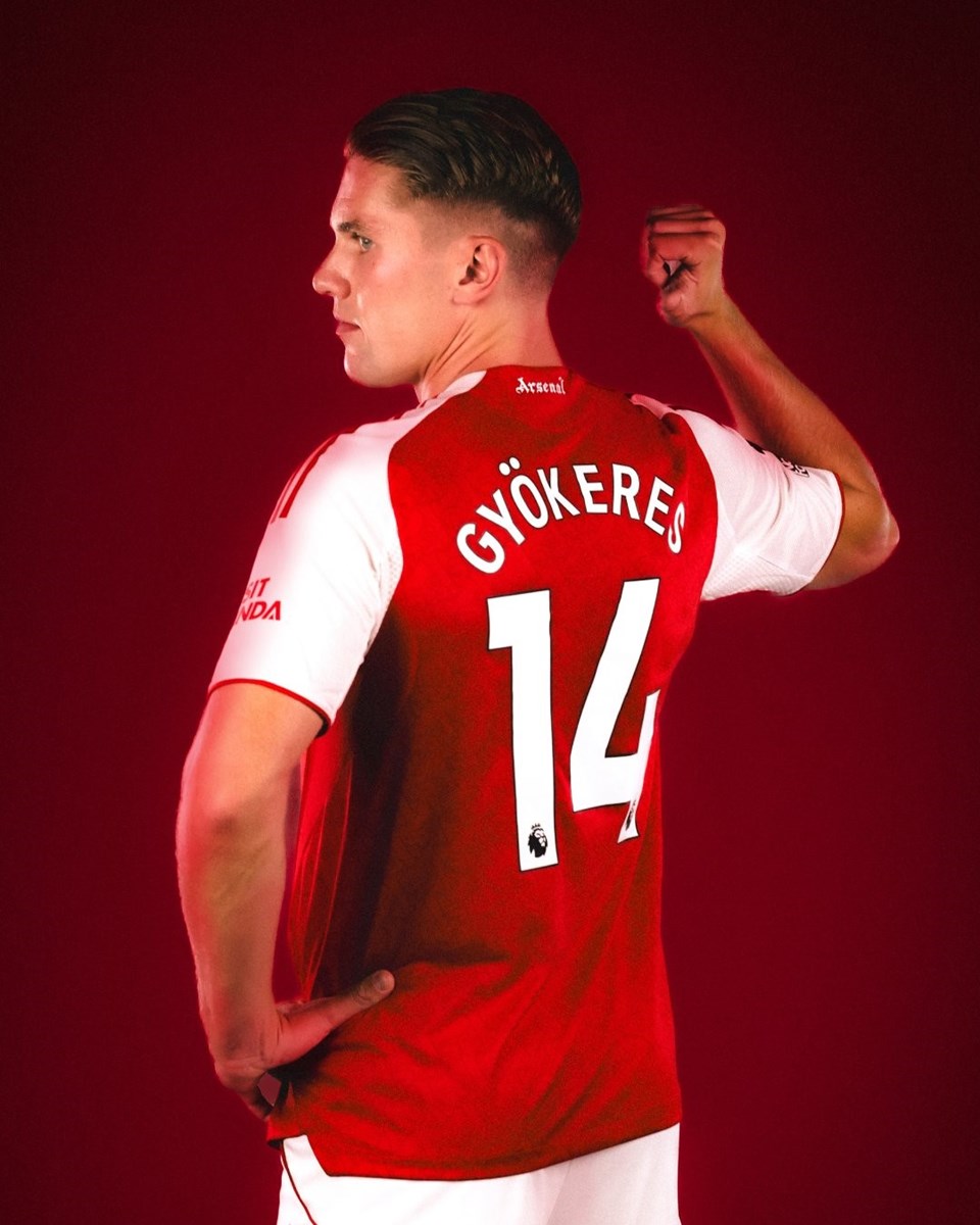 Arsenal'de efsanevi forma numarası artık Gyökeres'in! - 1