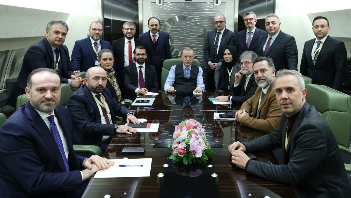 Cumhurbaşkanı Erdoğan: Putin-Zelenski görüşmesi yeni oluşuma fırsat verir Cumhurbaşkanı Erdoğan: Putin-Zelenski görüşmesi yeni oluşuma fırsat verir