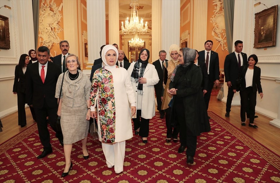 Emine Erdoğan'a "İnsani Hizmet Takdir Ödülü" verildi - 4