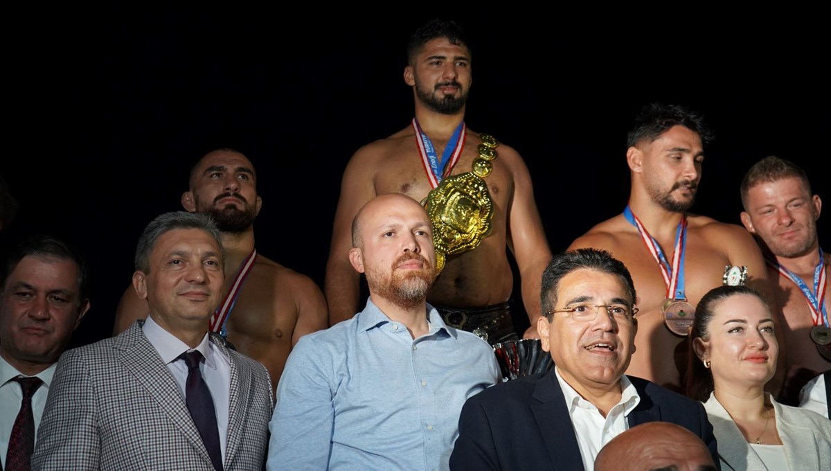 Elmalı'da başpehlivan Enes Doğan oldu!