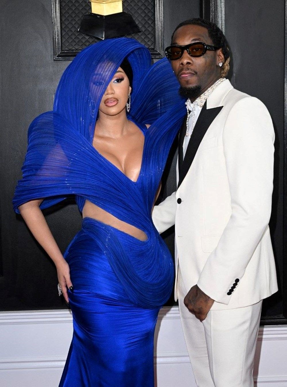 Boşanma davası açan Cardi B üçüncü kez hamile - 1