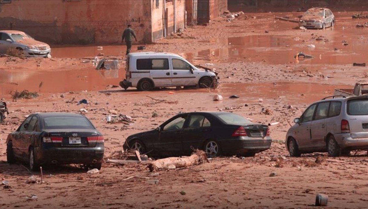 Sel felaketinin yaşandığı Libya'ya 24 ülkeden 70'ten fazla yardım uçağı ulaştı