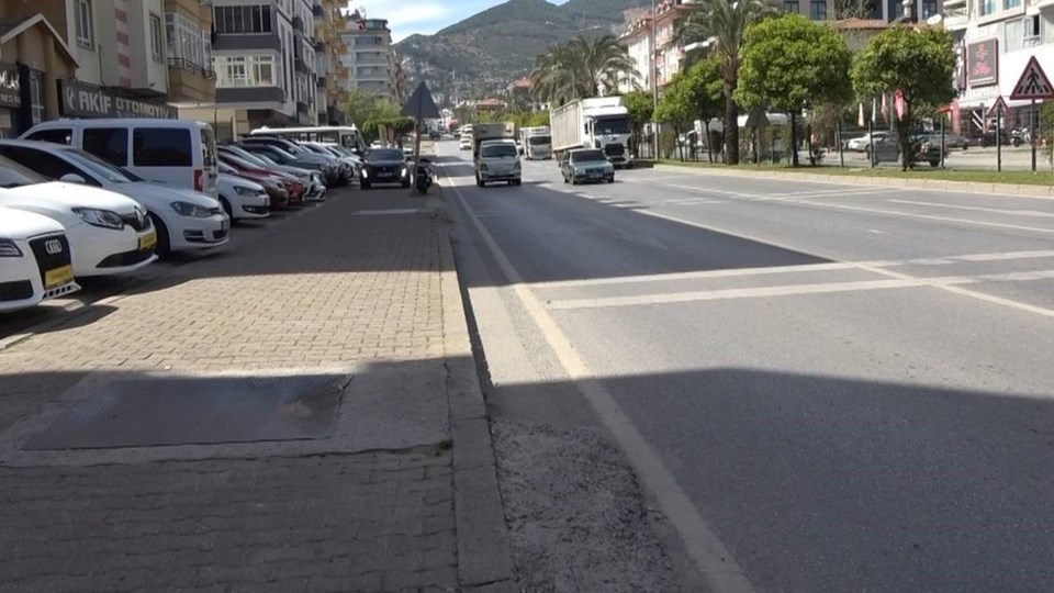 36 günlük bebeğini pencereden atan anne tutuklandı - 1