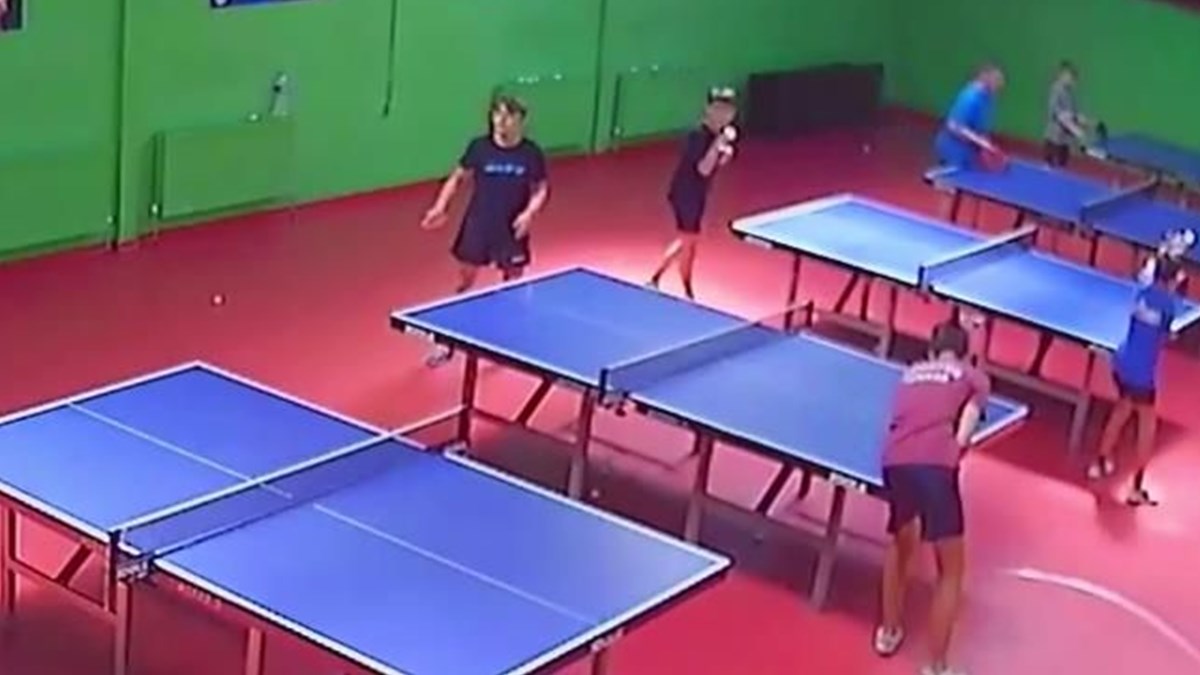 Denizli De Deprem Ani Masa Tenisi Oynayan Cocuklar Boyle Goruntulendi Ntv