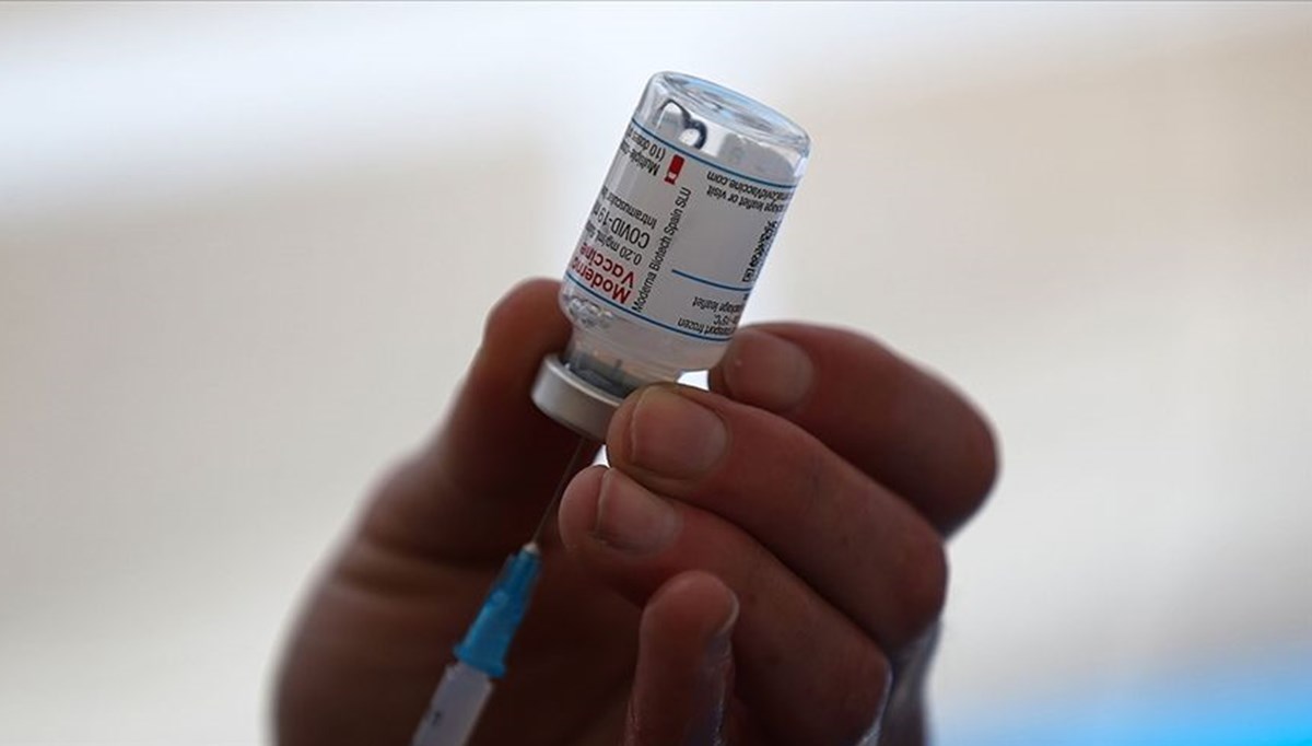 Oxford Üniversitesi: Covid-19'a yakalananların kan pıhtılaşması yaşama riski, aşıya göre 10 kat daha fazla