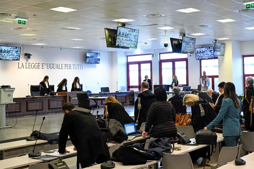İtalya'da mafyaya büyük darbe! 207 kişi mahkum edildi - 1