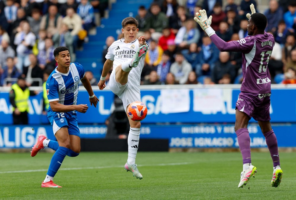 5Dy6RjenQ0mMyuZAr58vqA