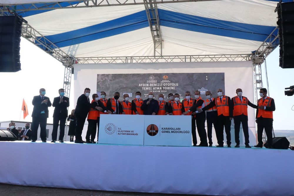 Bakan Karaismailoğlu: Aydın-Denizli Otoyolu seyahat süresini 1 saat 15 dakikaya düşürecek - 9