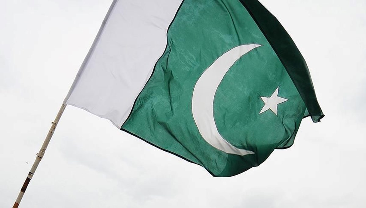 Pakistan'dan hava sahasını ihlal eden İran'a kınama