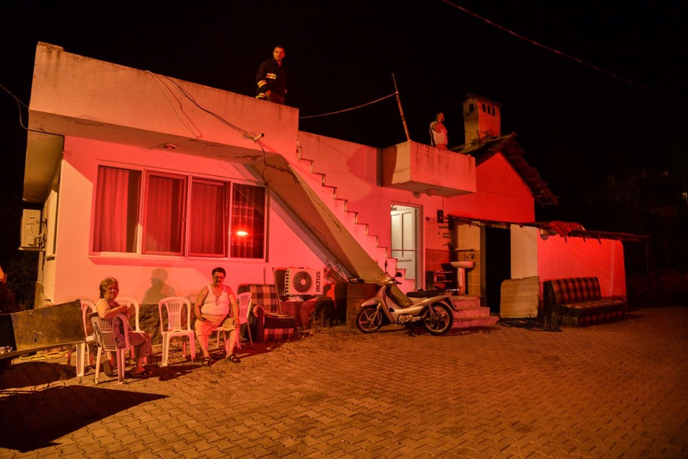 Turizm cenneti Kemer'de orman yangını - 11