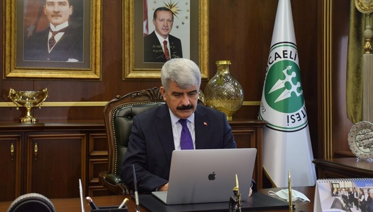 Cumhurbaşkanı Erdoğan'a yeni başdanışman (Sadettin Hülagü kimdir?) Cumhurbaşkanı Erdoğan'a yeni başdanışman (Sadettin Hülagü kimdir?)
