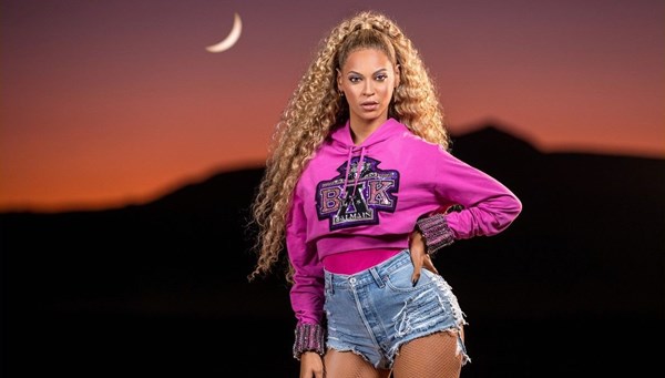 Beyonce'nin balmumu heykeli Los Angeles Madame Tussauds'da