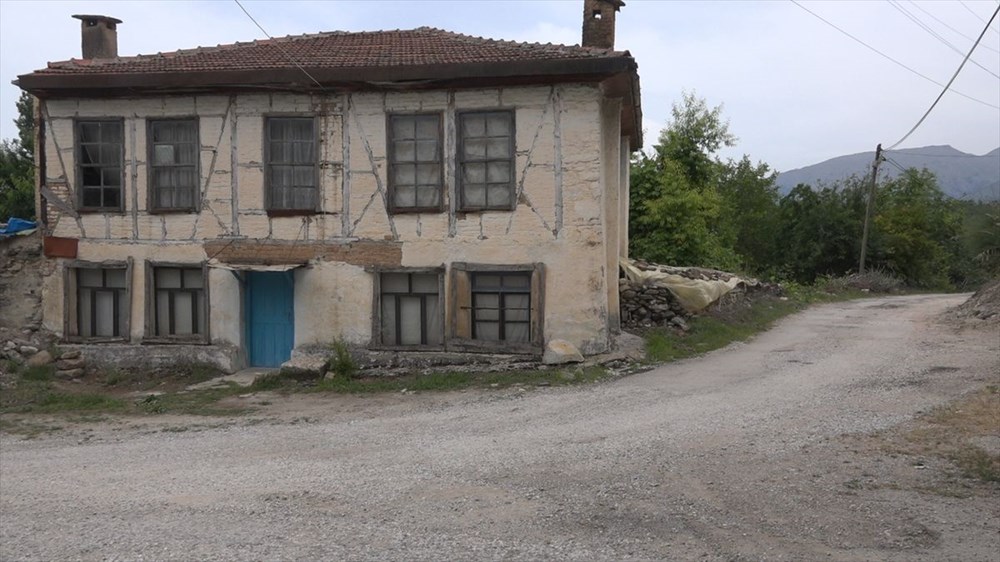 Helenistik dönemde kurulan Attouda Antik Kenti'nde yaşam devam ediyor - 14