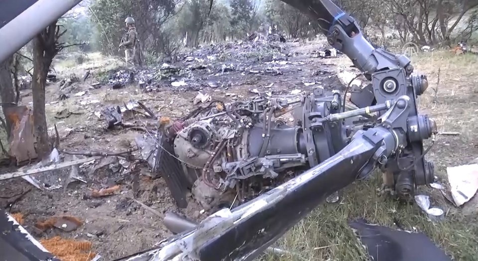 Şırnak Şenoba'da askeri helikopter düştü: 13 asker şehit oldu - 3