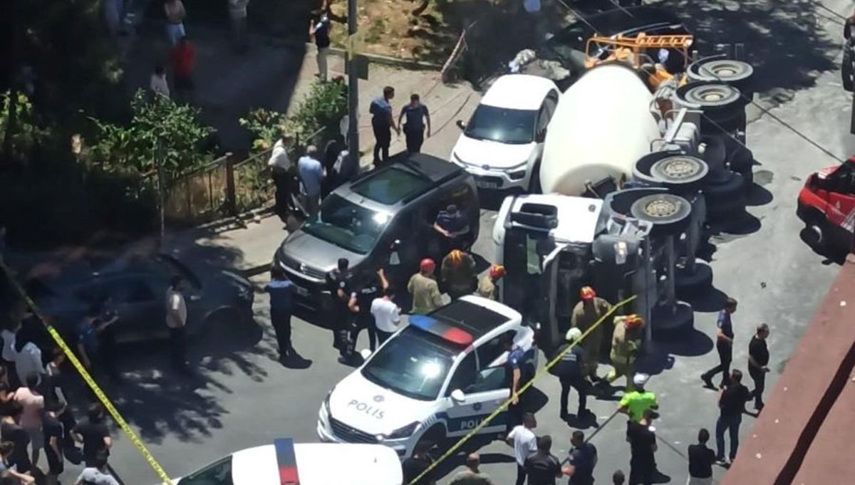 Beton mikseri gelin arabasının üzerine devrildi: 1 çocuk öldü